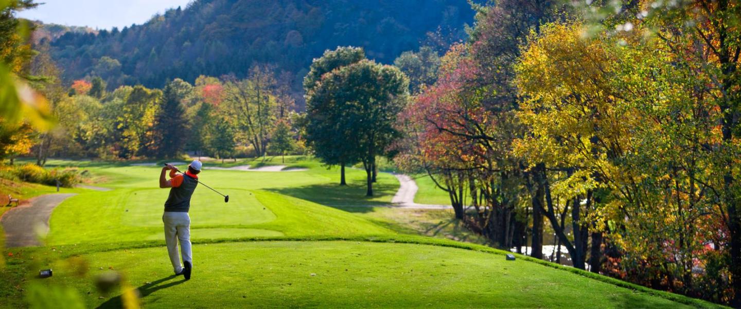 Golf at the Woodstock Country Club